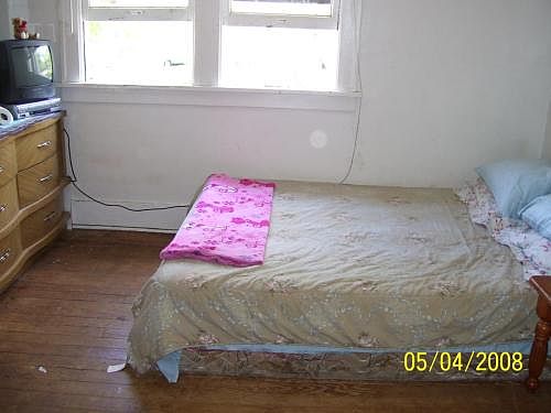 5th image of 1009 Lawndale Ave