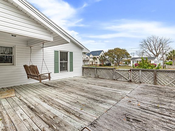 4th image of 144 Dixon Drive