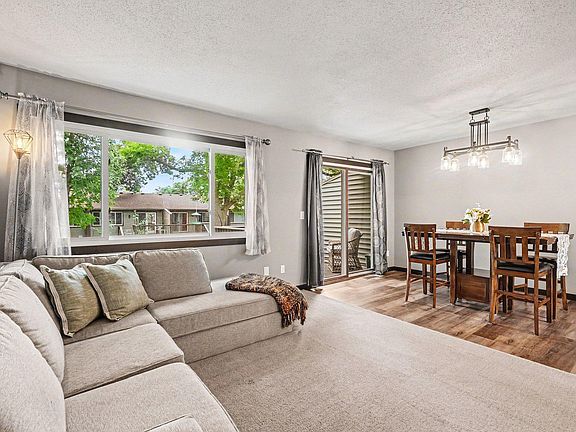 4th image of 2030 103rd Ave NW