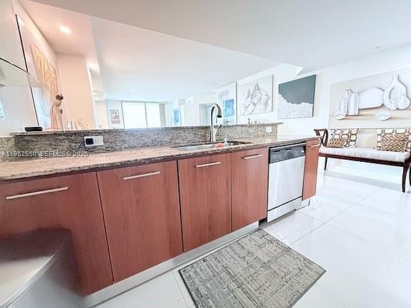 4th image of 9066 SW 73rd Ct APT 1105