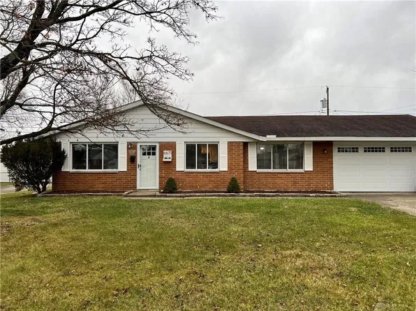 6671 Ravenna Ave, Enon, OH 45323