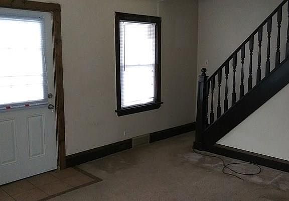 4th image of 3476 W 91st St