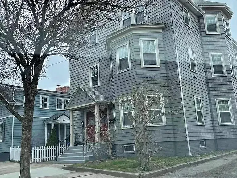 109 Arnold St #1 — Photo 1