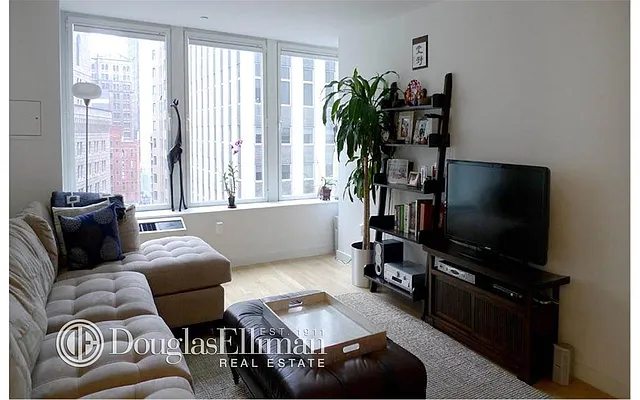 Rented by Douglas Elliman | media 21