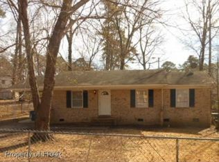 6541 Saint Louis St, Fayetteville, NC 28314