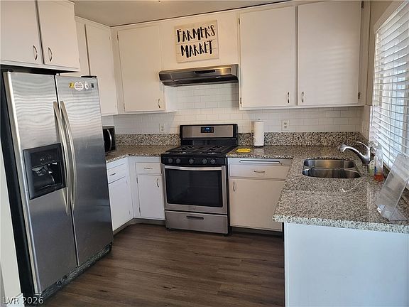 3rd image of 4755 Ashbrook Pl