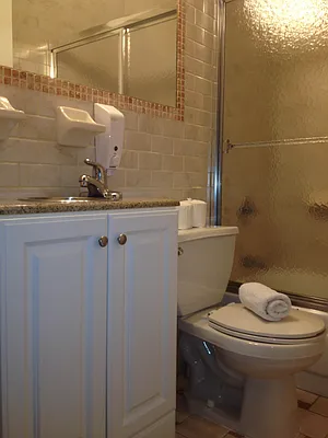 Rented by Meyerson Management | media 14