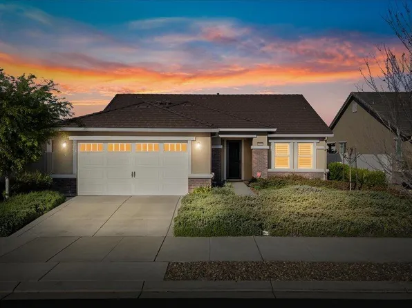 2693 Shadow Berry Dr, Manteca, CA 95336