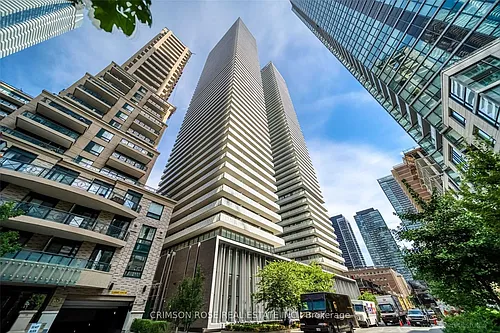 42 Charles St E Photo 1