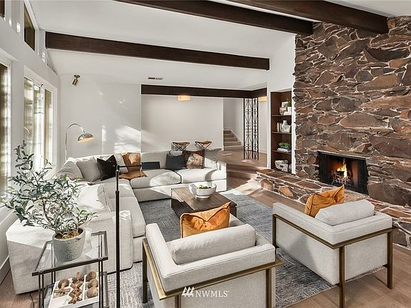 Perfect blend of Mid Century Cool and the feel of a new build
