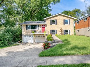 403 Morrvue Dr, Cincinnati, OH 45238
