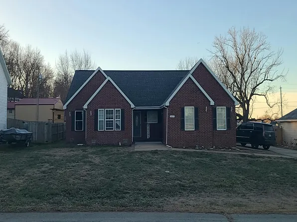 117 Moonlight Valley Dr, Ash Grove, MO 65604