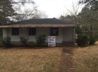 220 South Ave, Crystal Springs, MS 39059