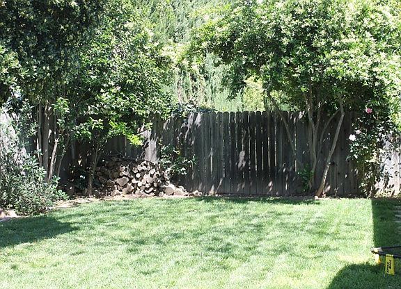 4th image of 8563 La Riviera Dr