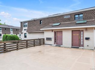 1337 Broadway #D20, Hewlett, NY 11557