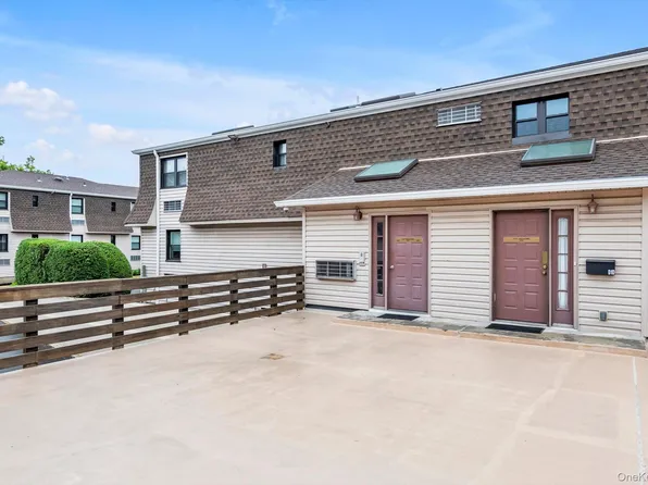 1337 Broadway #D20, Hewlett, NY 11557
