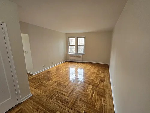 48-24 43rd St #3G Photo 1