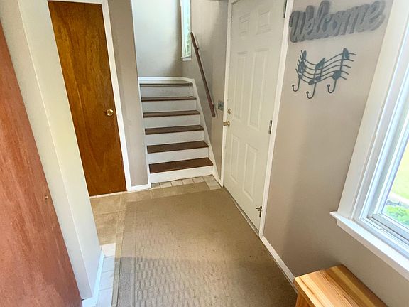 3rd image of 19 Buffalo Horn Cir