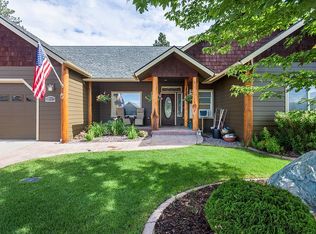 695 Scenic Dr, Columbia Falls, MT 59912