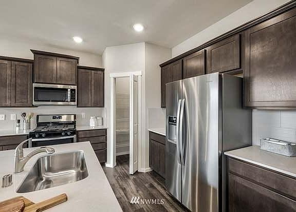 5th image of 10666 187th Street Ct E