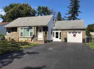 262 Leonard Rd, Rochester, NY 14616