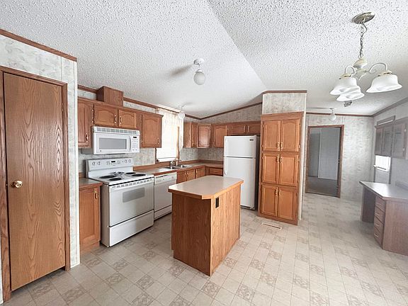 5th image of 4476 Alderberry Dr