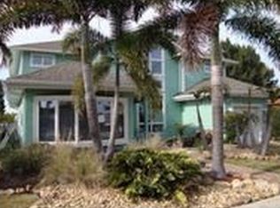 15325 Harbor Dr, Madeira Beach, FL 33708