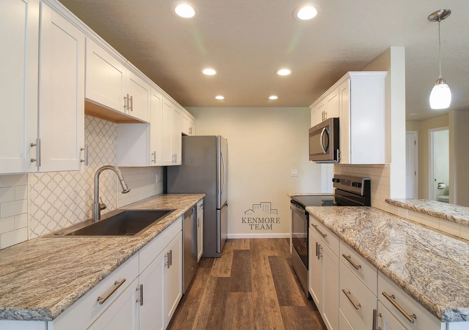 2 Bedroom/2.5 Bathroom Townhome on the Golf Course in Richland — Photo 1