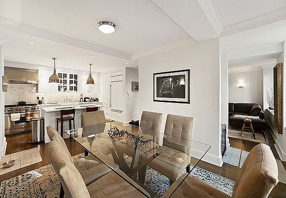 4th image of 28 E 10th St APT 8H