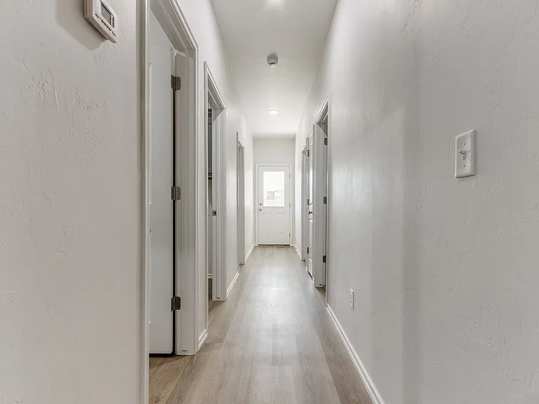 1541 Pavy Pkwy — Photo 41