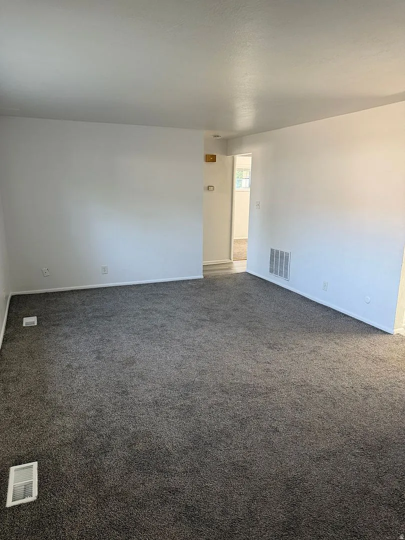 625 Poole Pocatello - BColemere - 4Plex — Photo 4