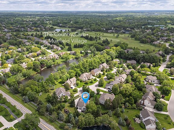 3rd image of 6275 Muirloch Ct N
