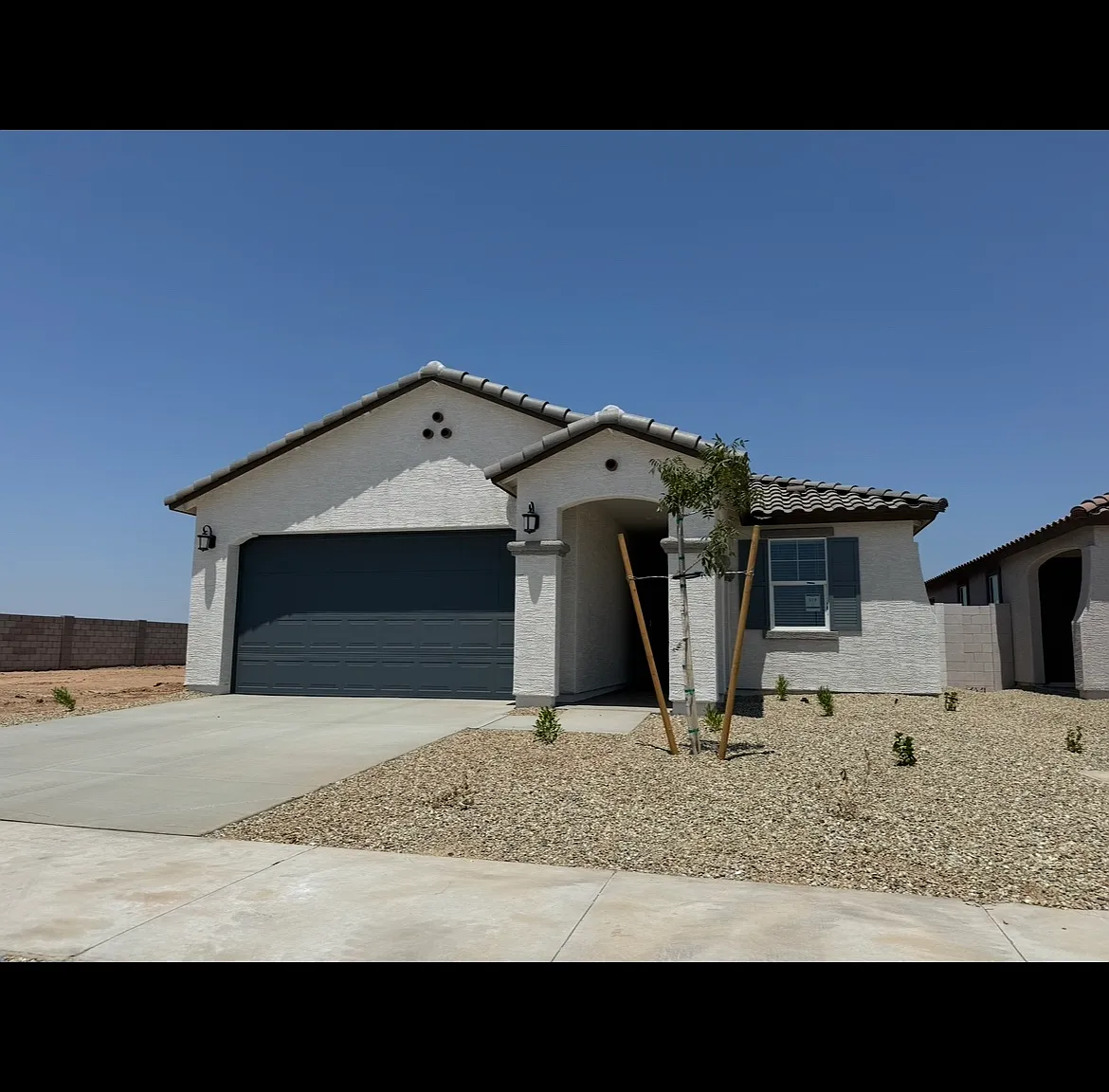 14948 W Hackamore Dr — Photo 1