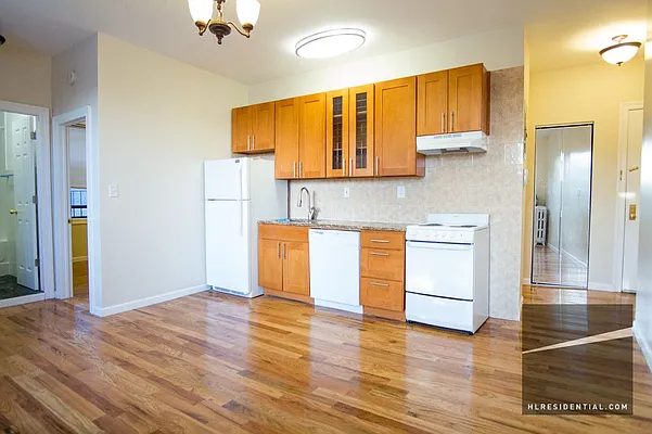 Rented by Highline Residential | media 6