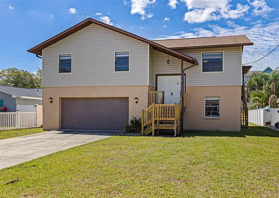 1st image of 334 Crosswinds Dr