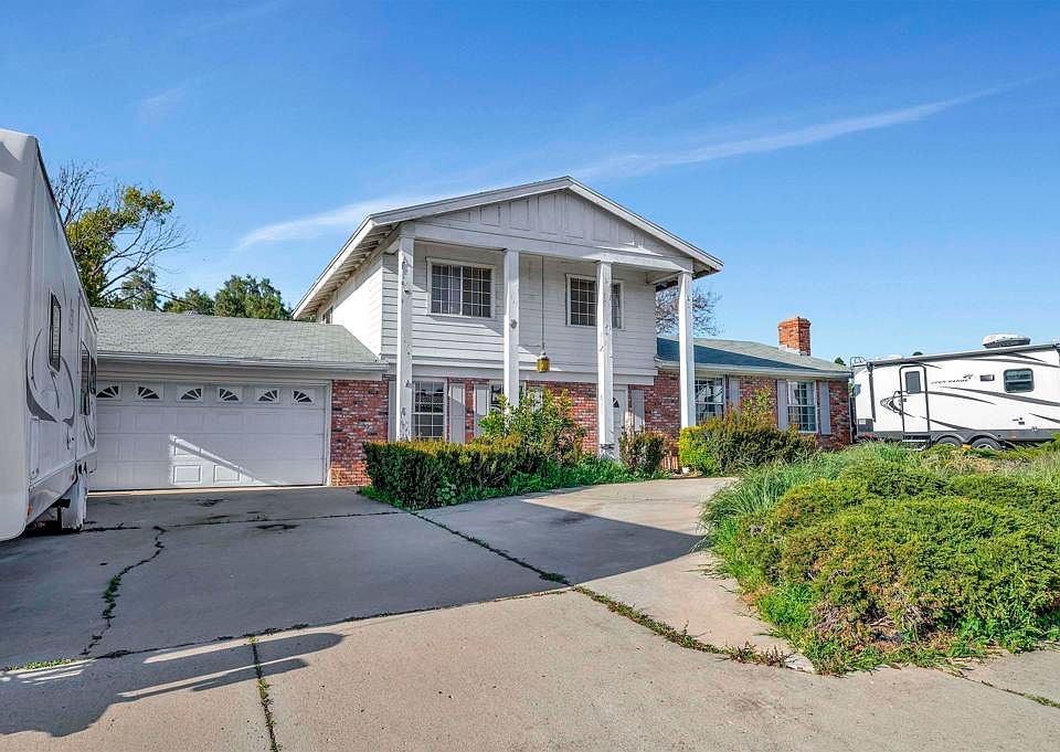 1st image of 27 Flower St