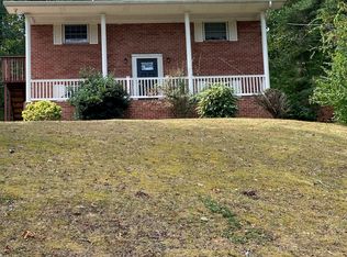 2765 Tanglewood Rd, Chattanooga, TN 37415