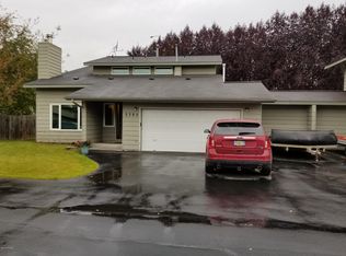 2382 Canary Ct, Anchorage, AK 99515