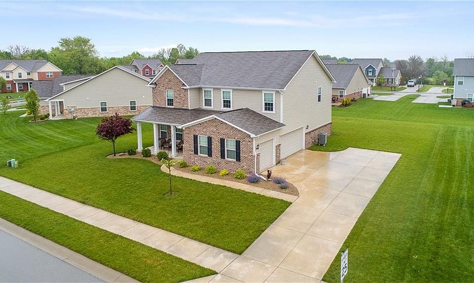 1st image of 8871 N Rainview Way