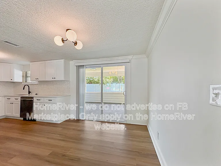 4525 Kennedy Ct — Photo 9