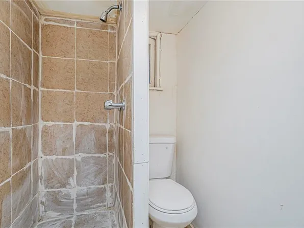 118-15 203rd Street image 25 of 25