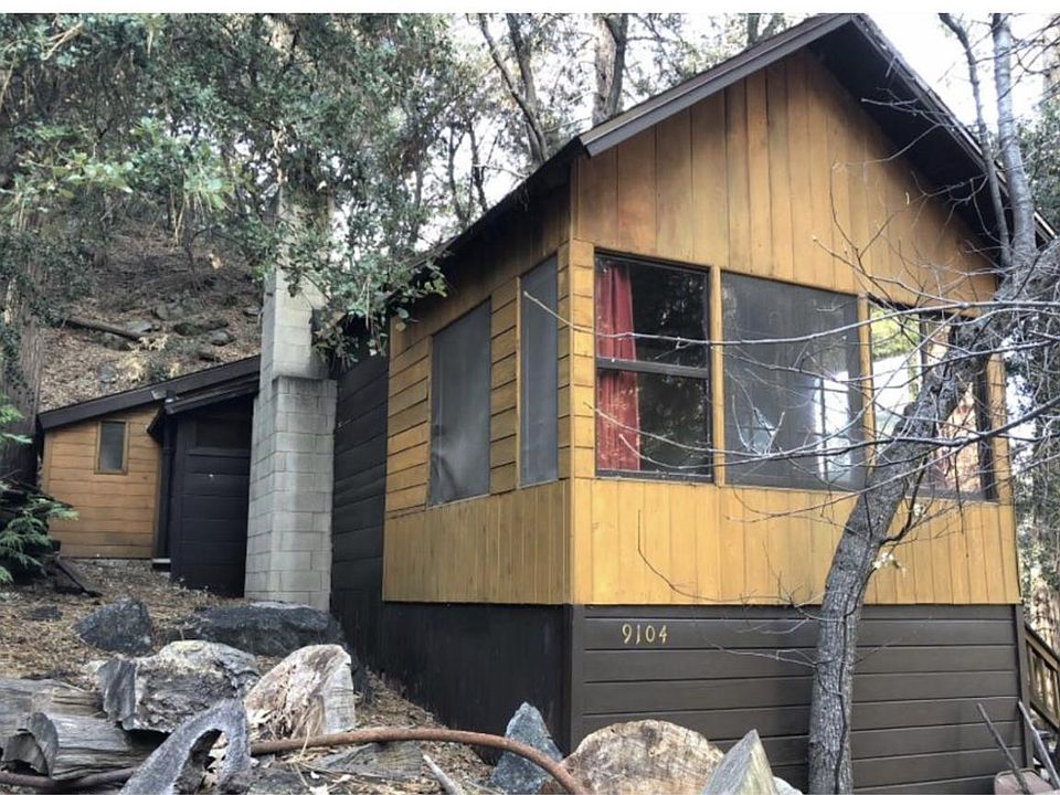 2nd image of 9104 Cedar Rd