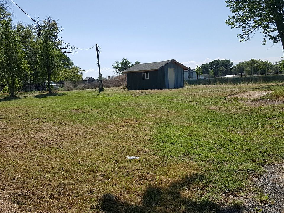 2nd image of 625 Harding Ave