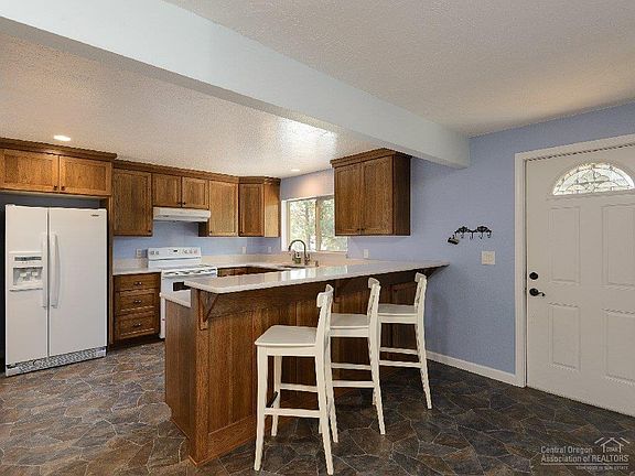 4th image of 20904 Desert Woods Dr
