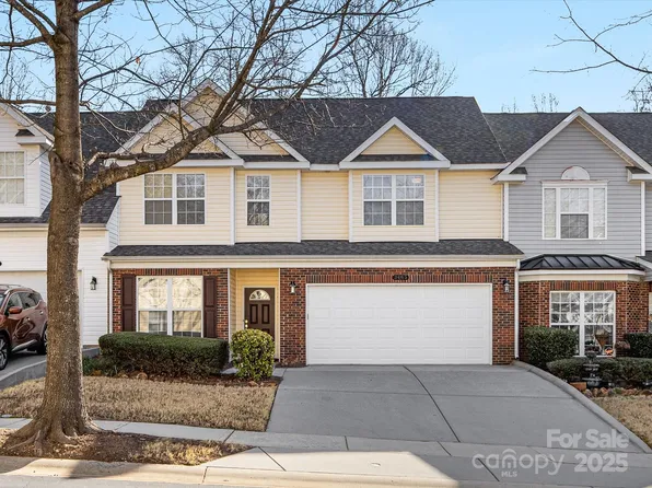 3465 Caldwell Ridge Pkwy, Charlotte, NC 28213