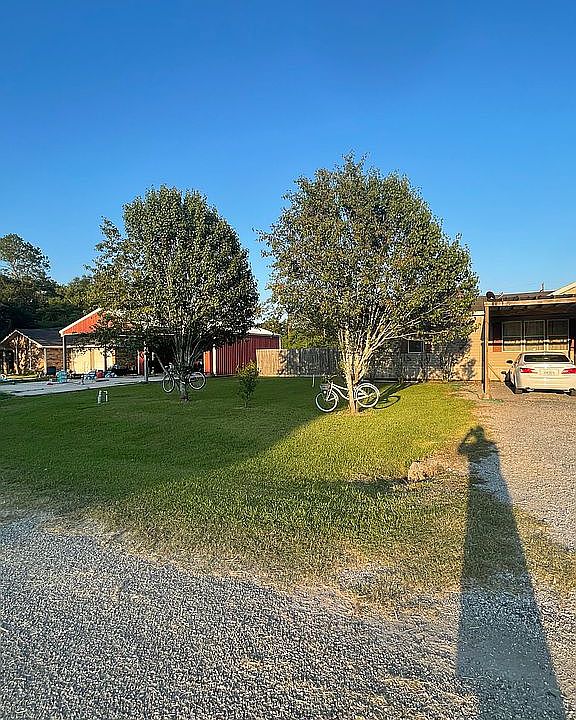 1st image of 17969 Camelia Dr