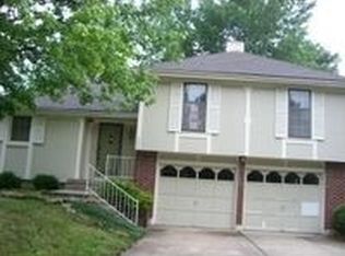7500 E 132nd Ter, Grandview, MO 64030
