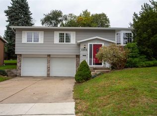 1504 W 6th St, Cedar Falls, IA 50613