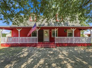 1549 County Road 2130, Telephone, TX 75488