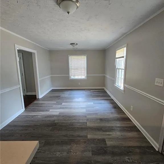 5041 Ash St — Photo 10
